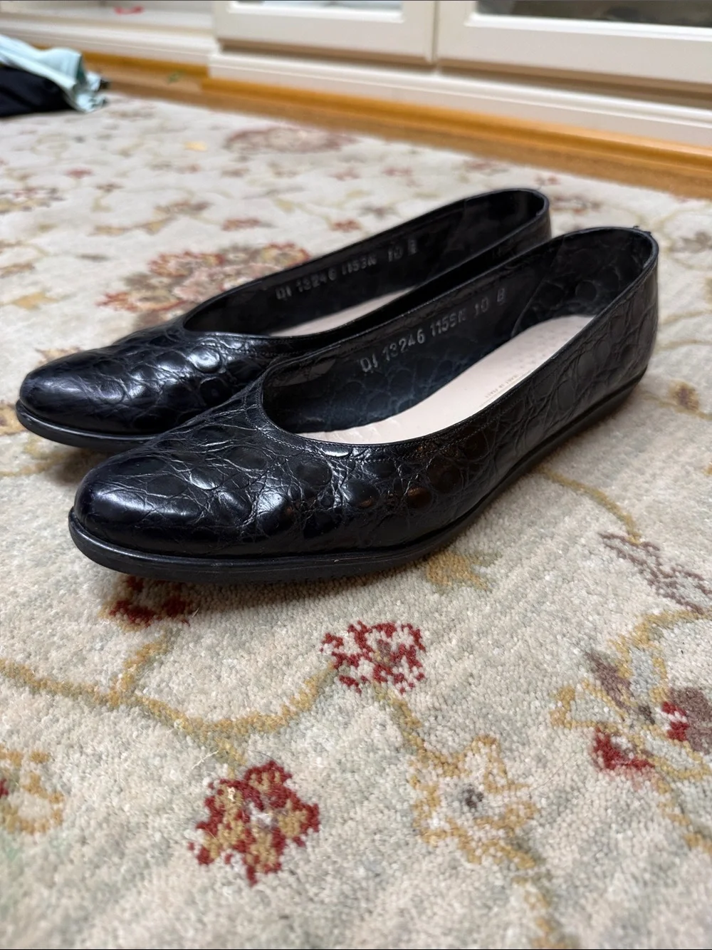 Salvatore Ferragamo Strana style Black Croc-Embossed Leather Flats